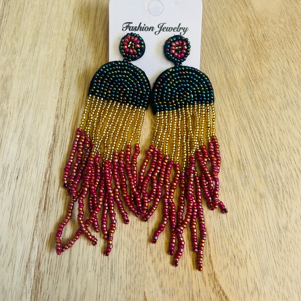 NEW Multicolor Beaded Rainbow Drop Earrings🌈